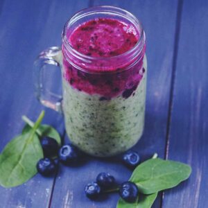 world diabetes day - spinach blueberry smoothie 